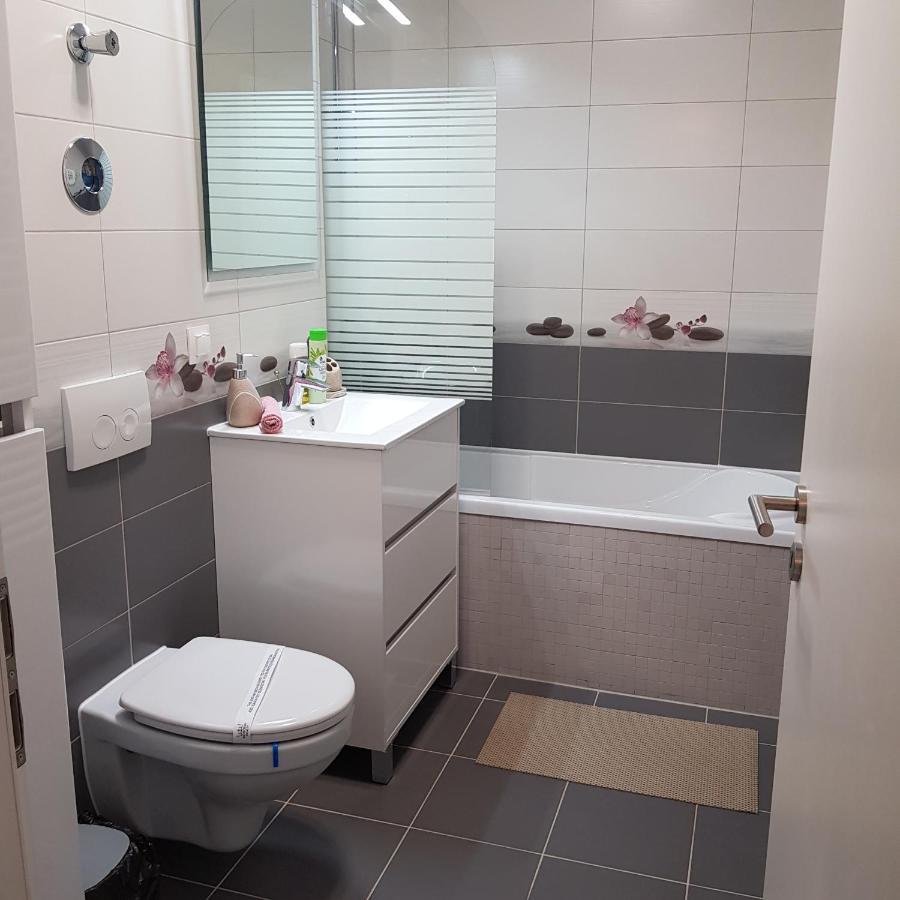T&M Apartamento Braşov Exterior foto